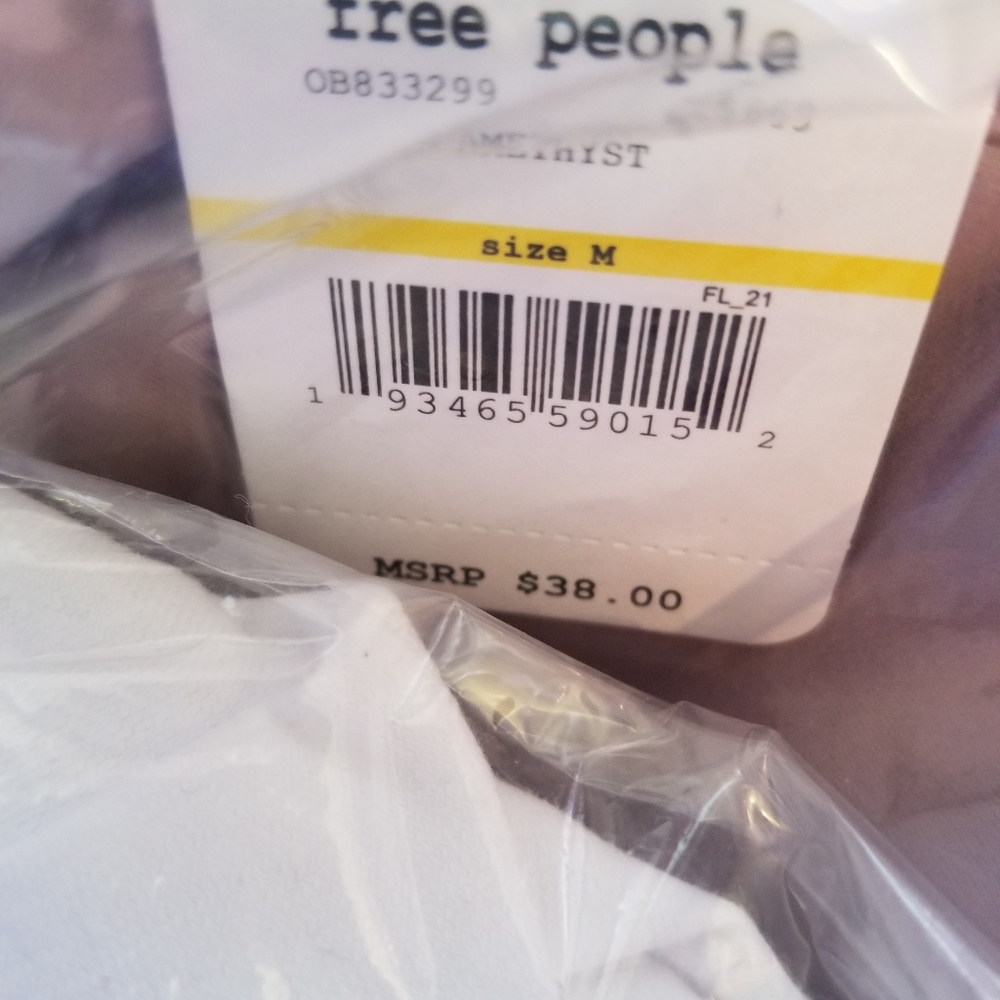 🆕️ 5 Piece Free People Mystery Box!!! - Picture 5 of 7